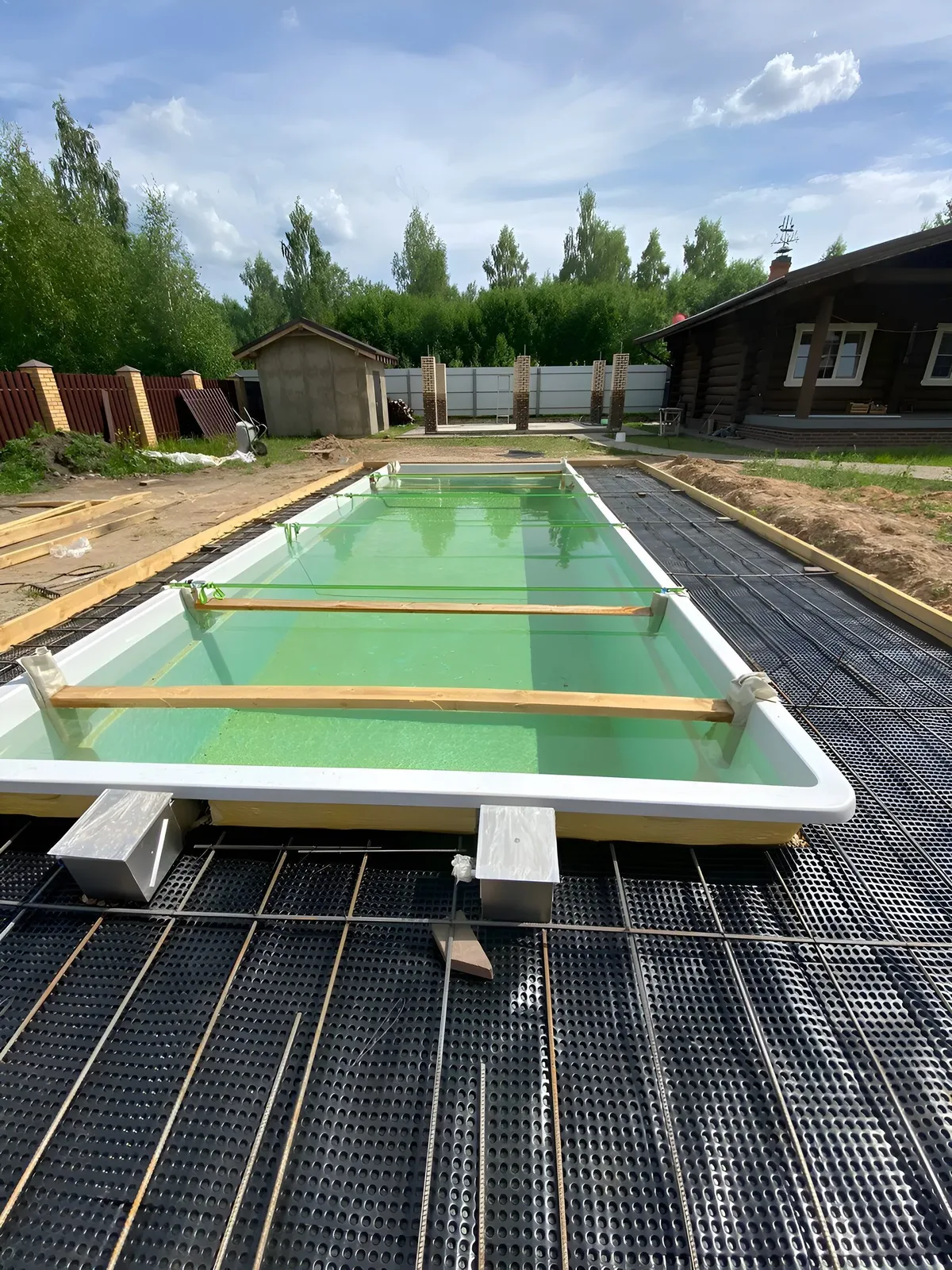 Laguna 9 — вечернее освещение в Иркутске