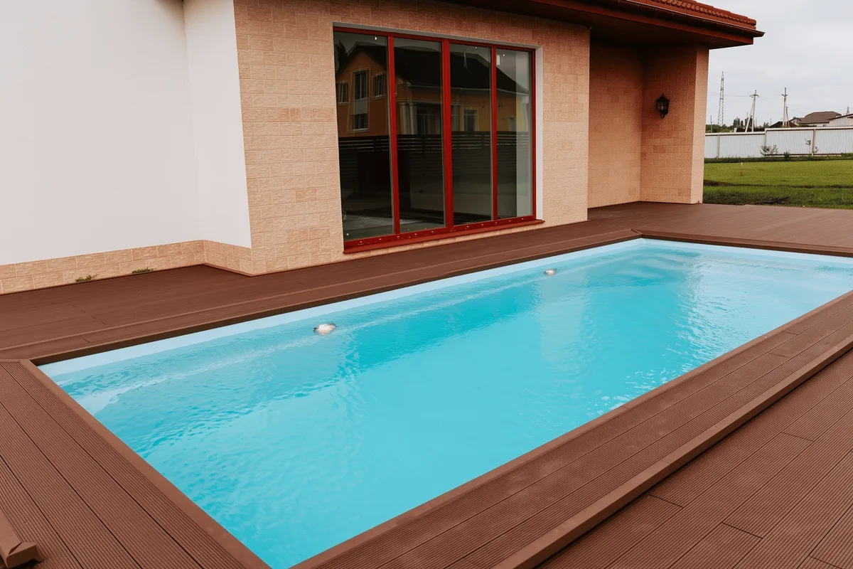 Композитный бассейн Laguna 8 — вид сверху в Иркутске